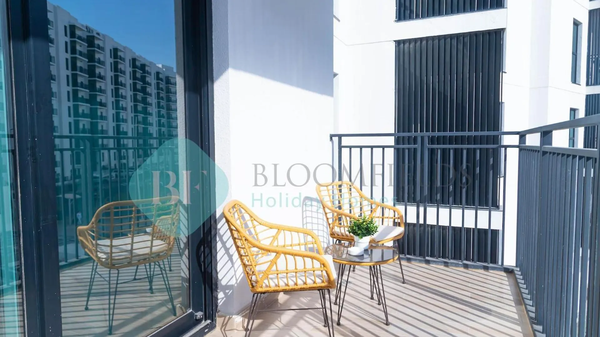 Bloomfields Fantastic 1Bedroom In Water Edge Yas Abu Dzabi